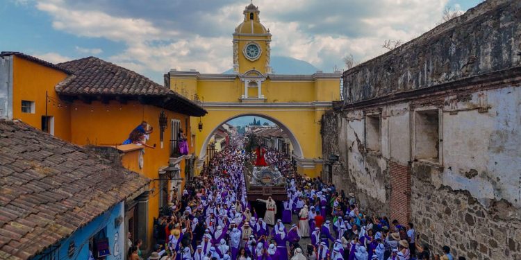 Coordinan plan de seguridad por Cuaresma y Semana Santa en la Antigua Guatemala