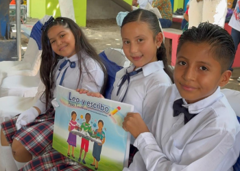 Más de mil centros educativos del sector público inician ciclo escolar 2025 en Escuintla