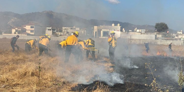 Instituciones gubernamentales se preparan contra incendios forestales en Huehuetenango