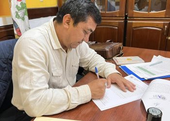 Inicia firma de convenios para ejecución de proyectos financiados por el Codede de Quiché