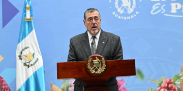 Presidente Bernardo Arévalo en conferencia de prensa