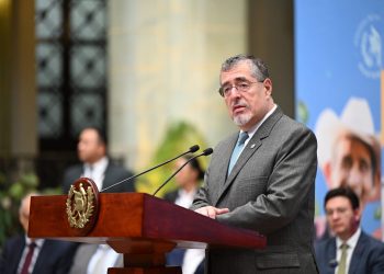 El presidente Bernardo Arévalo envío un mensaje a los migrantes guatemaltecos.