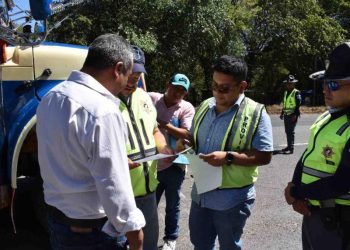 DGT y Provial trabajan juntos para garantizar seguridad vial. /Foto: CIV.