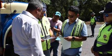 DGT y Provial trabajan juntos para garantizar seguridad vial. /Foto: CIV.