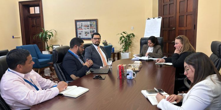 Dan seguimiento a las acciones de seguridad en Santa Rosa