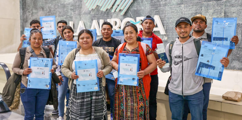 Guatemaltecos viajan a España a través del Programa de Trabajo Temporal