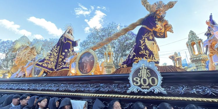 Se conmemoran 300 años de la Hermandad de Jesús Nazareno del Templo El Calvario en Quiché