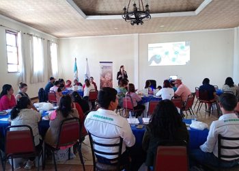 Impulsan mayor participación de mujeres en el desarrollo municipal de Jalapa