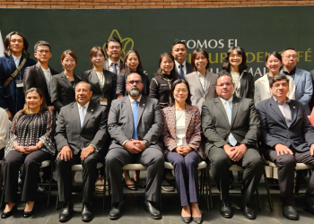 Misión comercial taiwanesa interesada en el café de Guatemala