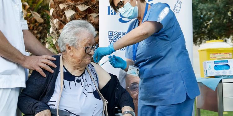 Muchas personas con covid persistente padecen a diario años después de que contrajeron la enfermedad.