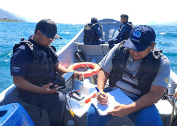 Personal de Dispersa para pesca y acuicultura.