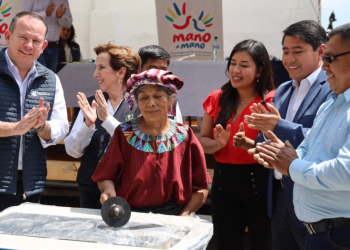 Iniciativa Mano Mano beneficia a municipios en Sololá. /Foto: Mides.
