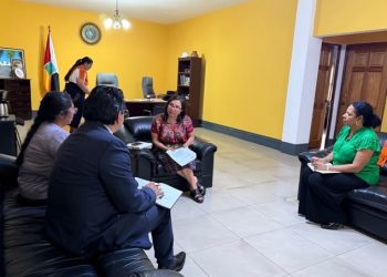 Refuerzan compromiso con la educación superior en Chimaltenango