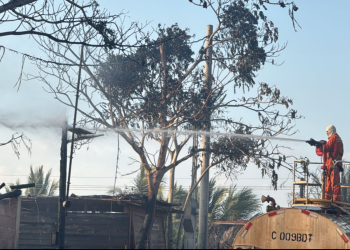 Incendio registrado en las comunidades de Cocori y Paredón, en Sipacate, Escuintla. / Foto: Conred