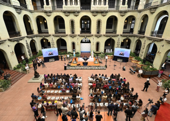 Conmemoración del Día Internacional de la Mujer. / Foto: Byron de la Cruz