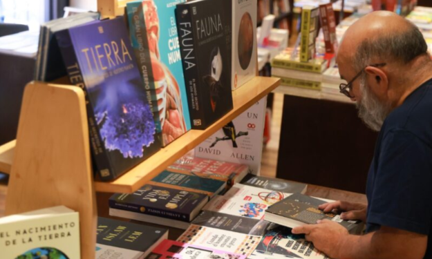 Convocan a escritores guatemaltecos a ser parte del Premio Literario de Novela Corta “Tierra de Maíz”. (Foto: MCD)