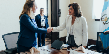 Vicepresidenta sostuvo una reunión con la Organización Internacional para las Migraciones. (Foto: OIM)