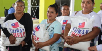 Familias jutiapanecas fueron beneficiadas con insumos entregados por Fodes. /Foto: Mides.
