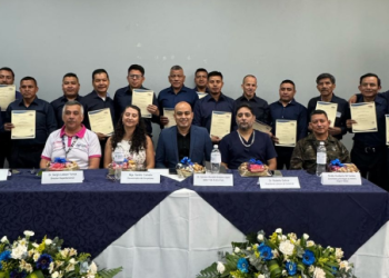 Intecap acreditó a personal de salud de San Pedro Necta con diferentes cursos. /Foto: MSPAS.