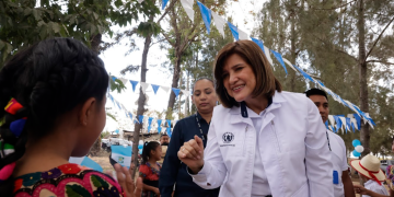 La vicepresidenta Karin Herrera participó en la inauguración de dos nuevos puestos de Salud en Quiché. (Foto: Daniel Ordoñez)