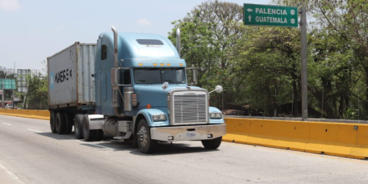 Transporte pesado. / Foto: CIV