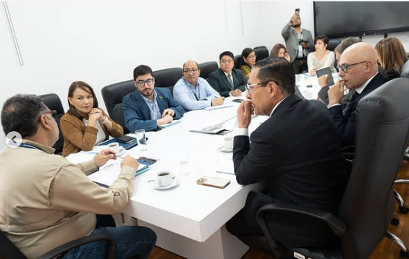 Segeplan ha efectuado 25 reuniones para concretar Becas por Nuestro Futuro. / Foto: Segeplan.
