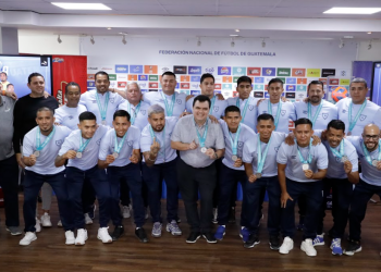 Guatemala inicia preparación para el Mundial de Futbol Playa Seychelles 2025