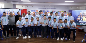 Guatemala inicia preparación para el Mundial de Futbol Playa Seychelles 2025
