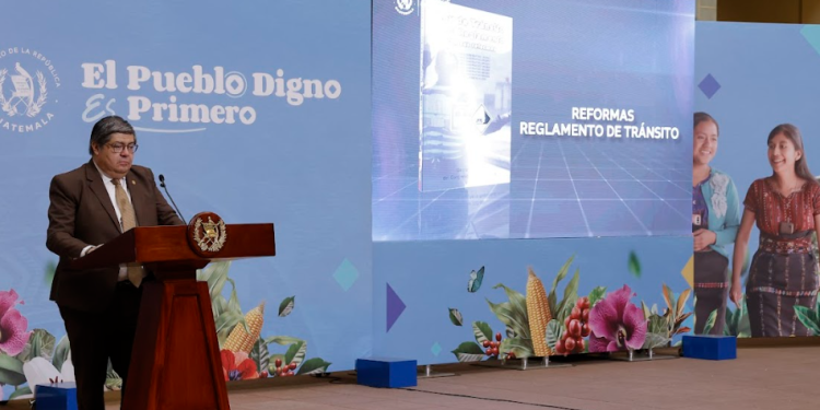 Ministro de Gobernación, Francisco Jiménez. / Foto: Gilber García.