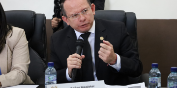 Mides atiende a citación del Congreso para garantizar la transparencia. /Foto: Mides.