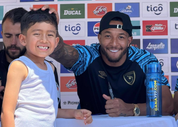 Guatemala convive con su afición antes de buscar el pase a la Copa Oro