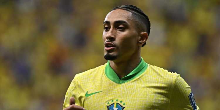 Raphinha calienta el duelo entre Brasil y Argentina