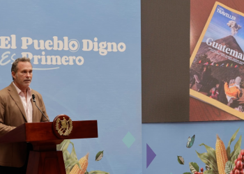 La publicación contará con 36 páginas dedicadas exclusivamente a Guatemala. / Foto: Daniel Ordoñez.