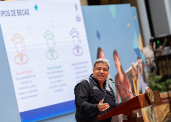 Segeplan informará sobre el Fondo Nacional de Becas por Nuestro Futuro en radios comunitarias