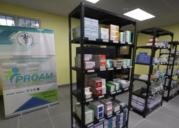 Inauguran primera Gran Farmacia de Proam en Joyabaj, Quiché. (Foto: MSPAS)