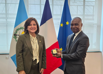 La vicepresidenta Karin Herrera se encuentra en la sede de la Unesco. (Foto: Vicepresidencia de la República)