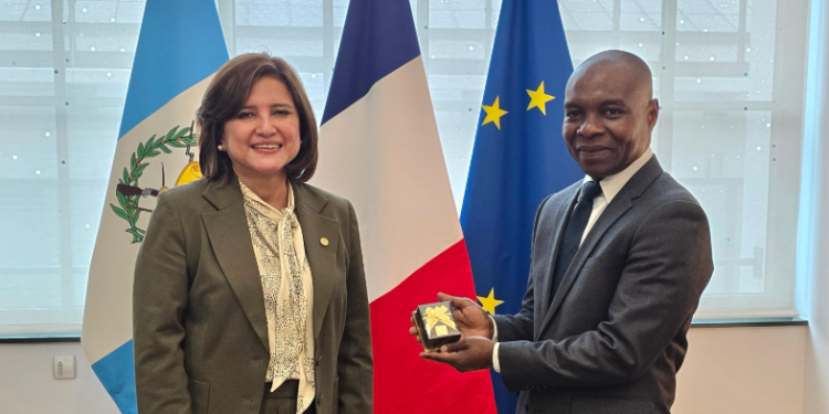 La vicepresidenta Karin Herrera se encuentra en la sede de la Unesco. (Foto: Vicepresidencia de la República)