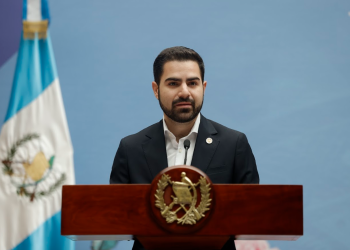 El secretario de comunicación social de la presidencia aclaró el tema por el desayuno en casa presidencial. (Foto: Gilber García)