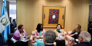 Embajada guatemalteca en Corea del Sur conmemora el Día Internacional de la Mujer con un panel de liderazgo femenino