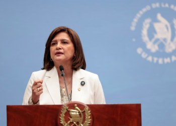 La vicepresidenta compartió los logros durante sus giras por Chile y Francia. (Foto: Noé Pérez)