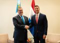 Presidente Bernardo Arévalo se reunió con su homólogo de Paraguay Santiago Peña