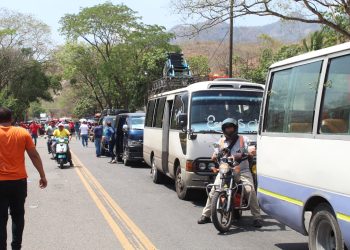 Mesas de diálogo permiten levantar bloqueo en 176 de la ruta CA-10