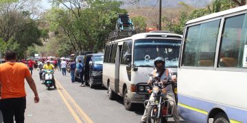 Mesas de diálogo permiten levantar bloqueo en 176 de la ruta CA-10