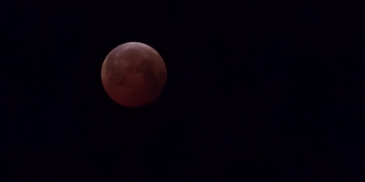 Eclipse Lunar 2025: Así se vio la Luna de Sangre desde Guatemala