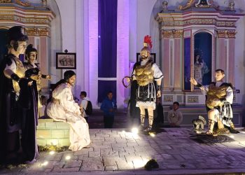 La coronación de espinas, representada en el altar de velación de Jesús Nazareno El Dulce Rabí. / Foto: Eventos Católicos.