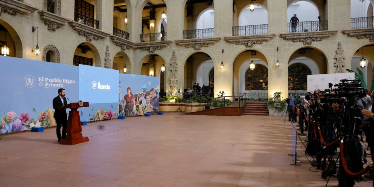 La Ronda de la Semana, el secretario de Comunicación Social de la Presidencia se refiere a la eslección de directiva del CANG.