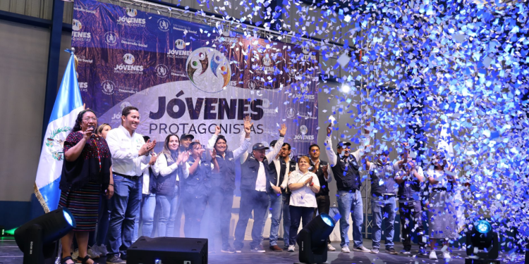 Lanzan programa Jóvenes Protagonistas que busca beneficiar a 28 mil jóvenes