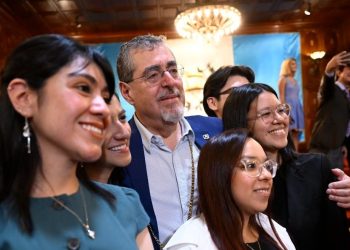 Bernardo Arévalo participará en evento en el marco del Día Internacional de la Mujer. /Foto: Archivo.