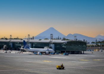 Toman medidas ante aumento de interferencias en las frecuencias que utiliza el aeropuerto La Aurora. / Foto: DGAC.
