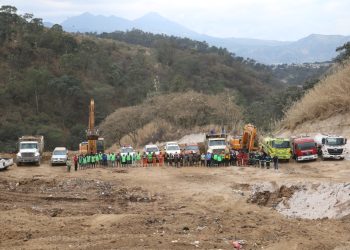 Incendio en AMSA ha sido liquidado y controlado al 100 %. / Foto: AMSA.